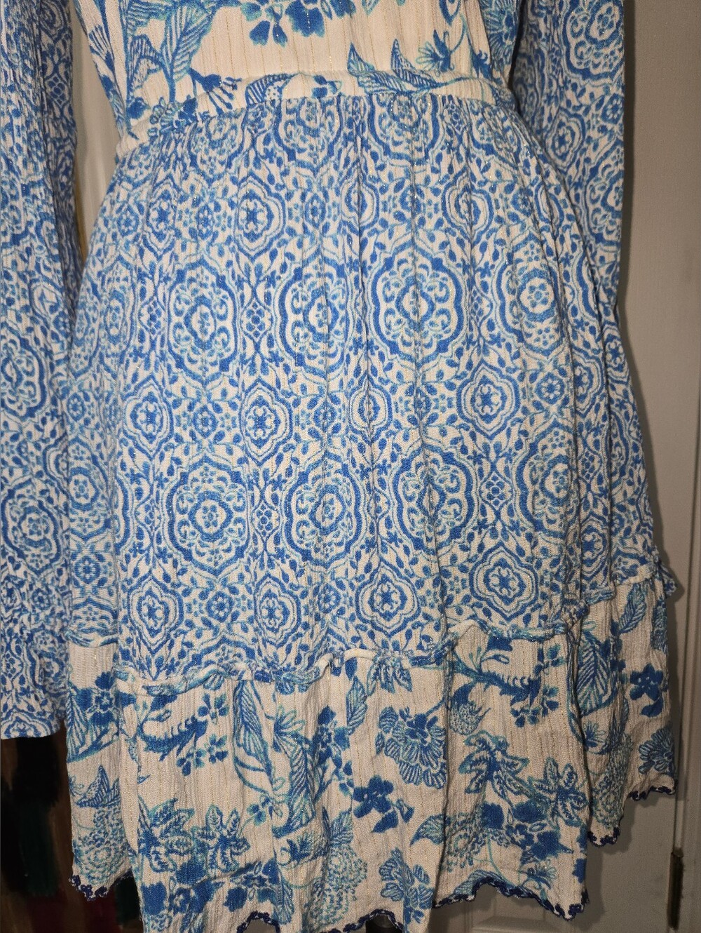House Of Harlow 1960 Long Sleeve XS Blue Floral Midi Tiered Dress - Picture 3 of 10